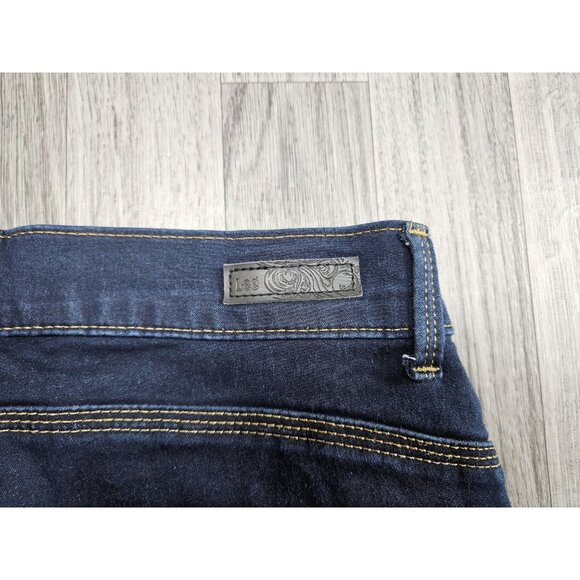 (3/$35) Lee Jeans Womens 6 Petite Blue Easy Fit Denim Straight Leg Classic - Picture 4 of 12